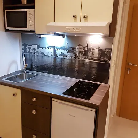 Kapar - Sufit * Trogir