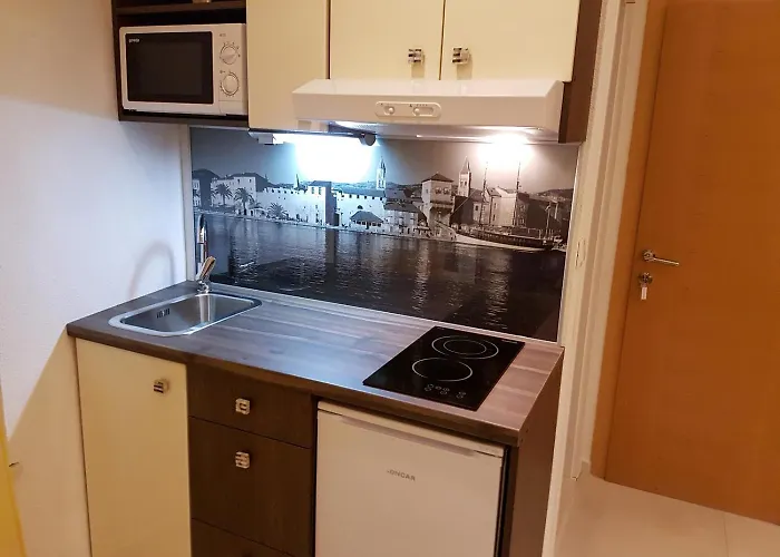 Kapar - Sufit * Trogir