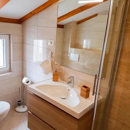 Kapar - Sufit Apartamento *