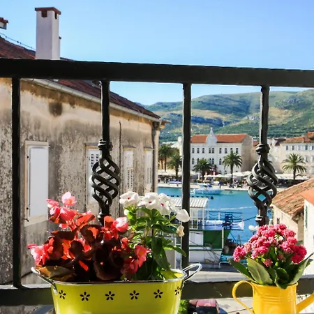 Apartamento Kapar - Sufit